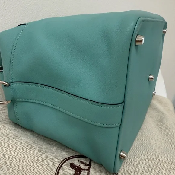 Hermes Toolbox 26 Swift Leather with Palladium Hardware Bag - Picture 13 of 16